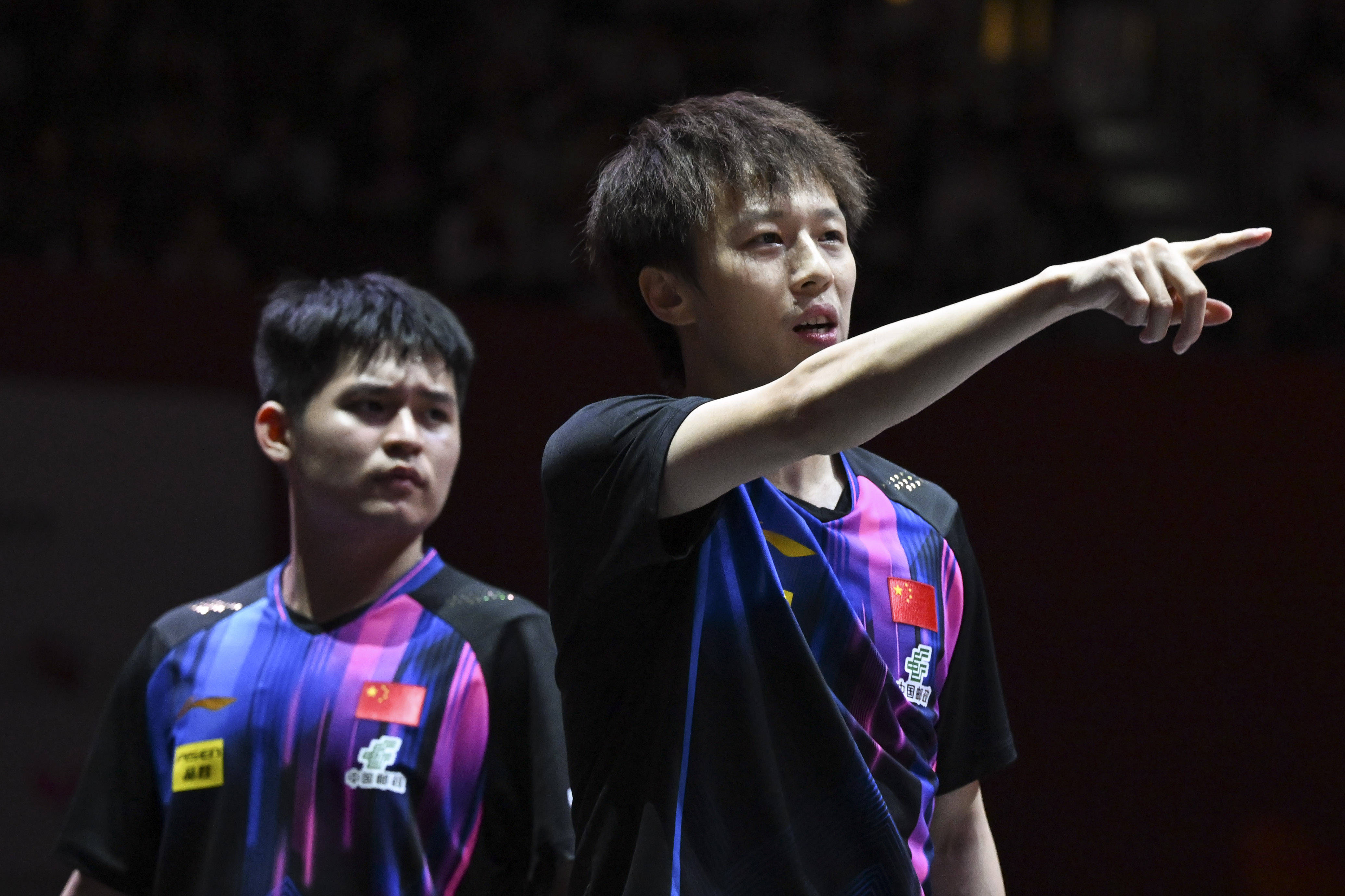 英格兰队轻取法国队，林高远高光表现